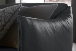 W.SCHILLIG 2,5-Sitzer »sally Design Sofa, bequem, zeitlos und elegant« mit Metallfüßen in Chrom glänzend, Breite 174 cm