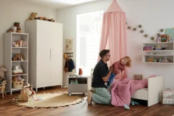YUNY by PAIDI Kleiderschrank »SISTER LOU inkl. Kleiderstangen und Einlegeböden« Beige, zertifizierte Qualität, Soft-Close